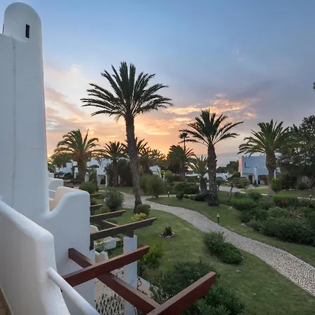 Villa Superb Beach Townhouse At Vila Gaivota Ferragudo (Faro)