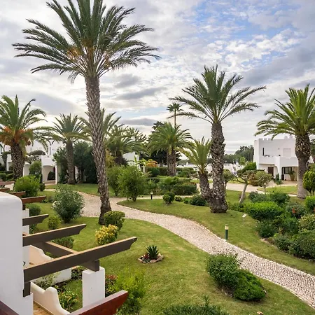 Villa Superb Beach Townhouse At Vila Gaivota *